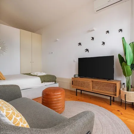 Daire Cedofeita Sunshine Luxury Downtown Porto